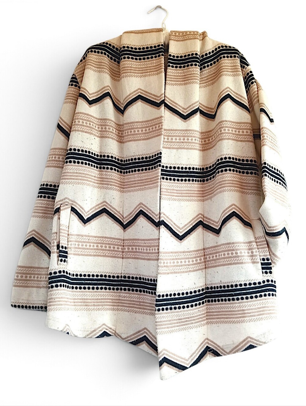 Maurices Cream Chevron Black & Tan Cardigan Sweater Hooded Oversized Cozy Pocket